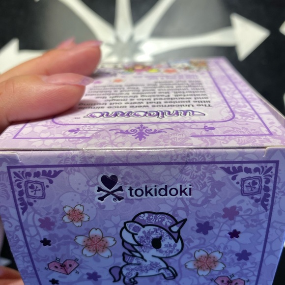 tokidoki PORCELLANA *Exclusive* - Picture 2 of 3